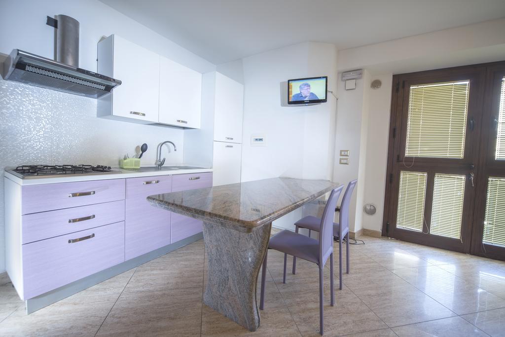 B&B Casa Cavour Сан-Бенедетто-дель-Тронто Екстер'єр фото